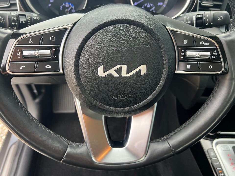 Kia XCeed 1,6 PHEV Upgrade DCT 5d