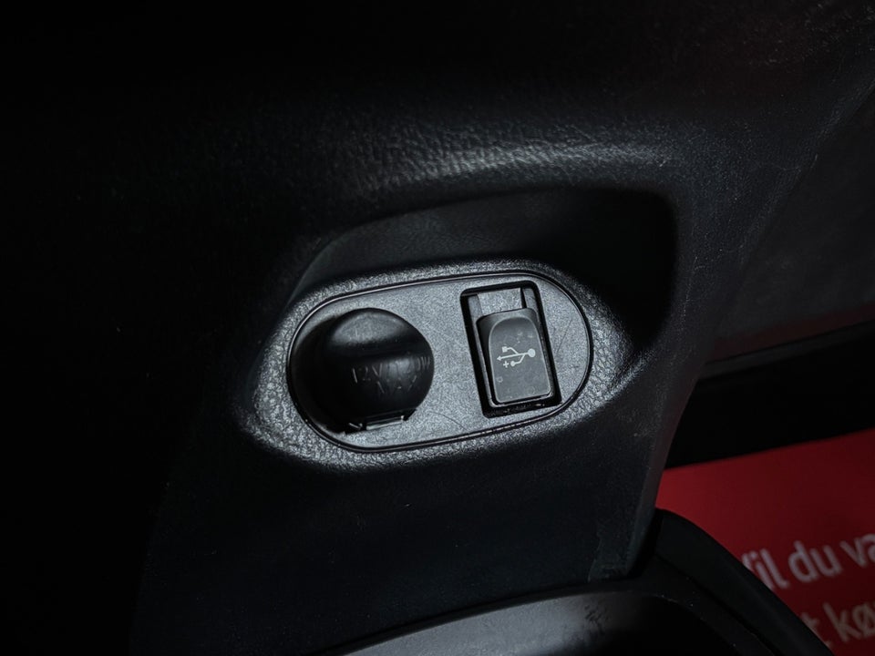 Toyota Yaris 1,5 Hybrid H2 Premium e-CVT 5d