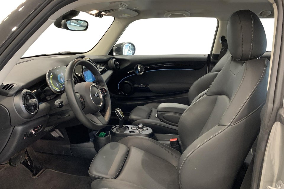 MINI Cooper SE Classic 3d