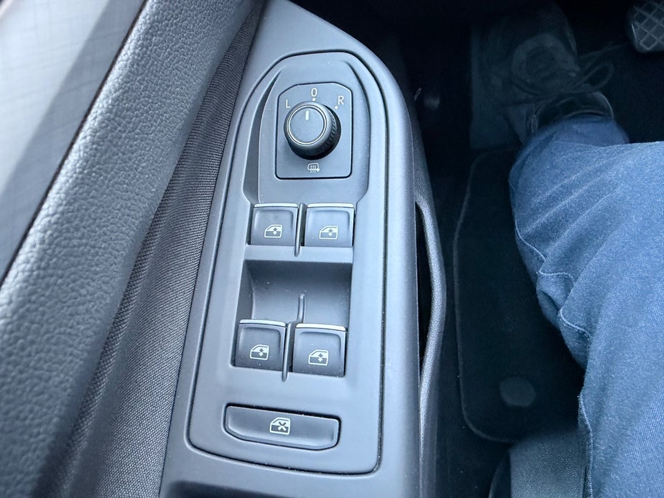 VW Golf VIII 1,5 TSi 130 Life 5d