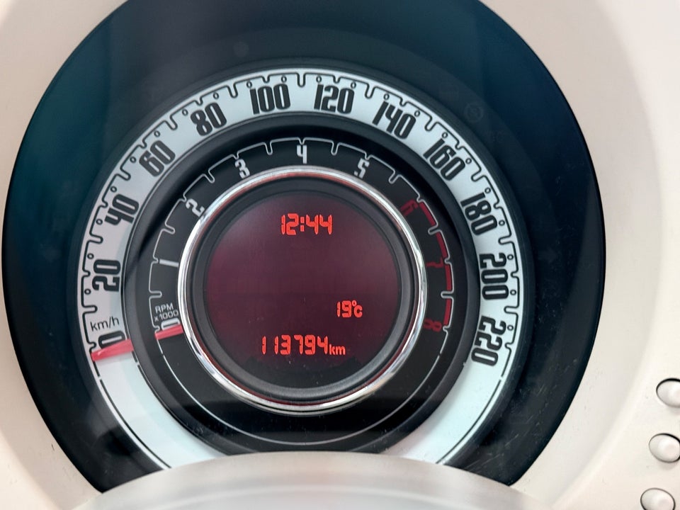 Fiat 500 0,9 TwinAir 80 Lounge 3d