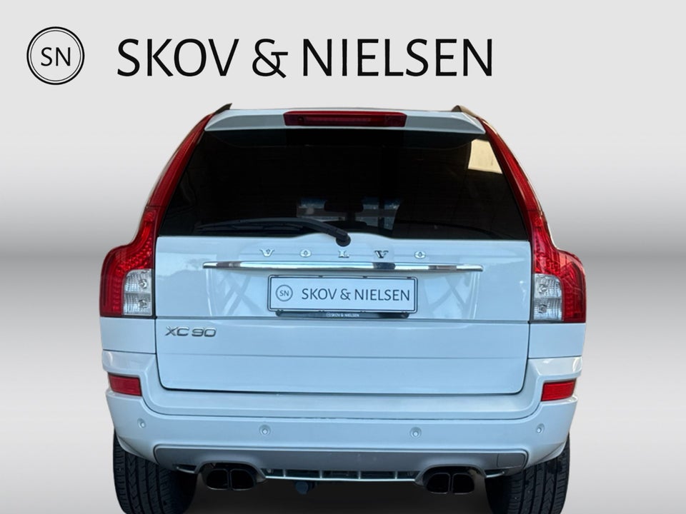 Volvo XC90 2,4 D5 200 R-Design aut. AWD 7prs 5d