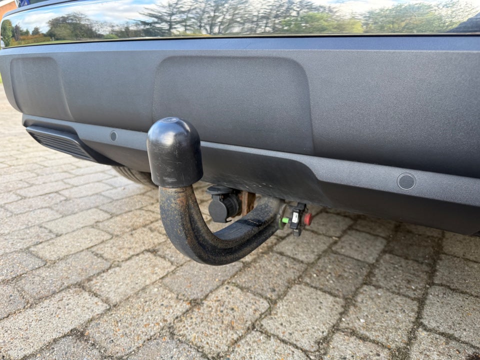 Peugeot 3008 1,6 Hybrid Allure Limited EAT8 5d