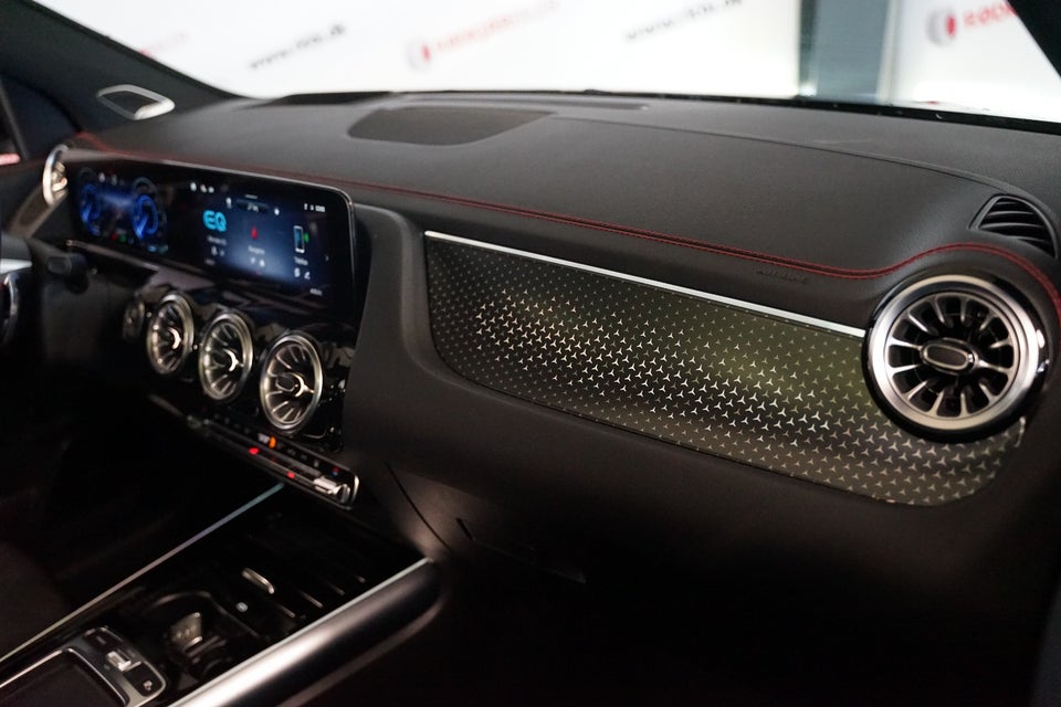 Mercedes EQA350 AMG Premium 4Matic 5d