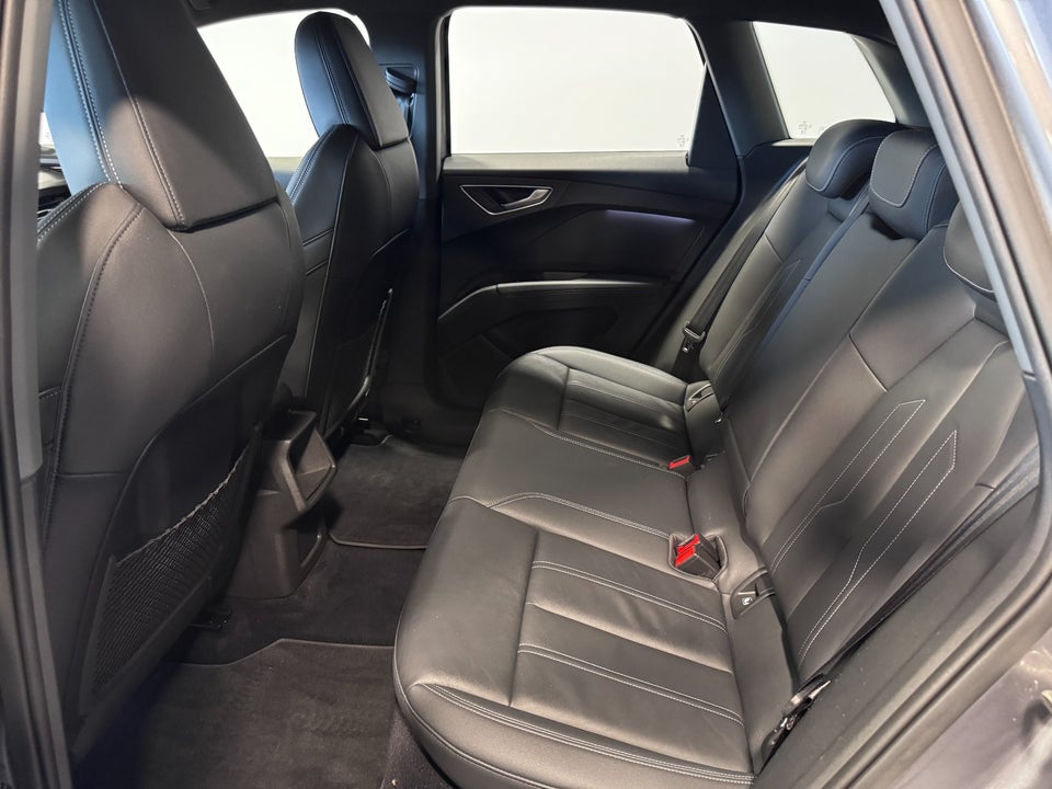 Audi Q4 e-tron 40 Advanced 5d
