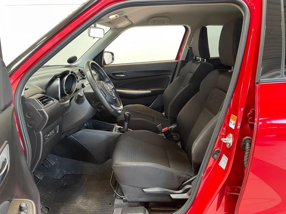 Suzuki Swift 1,2 mHybrid Exclusive 5d