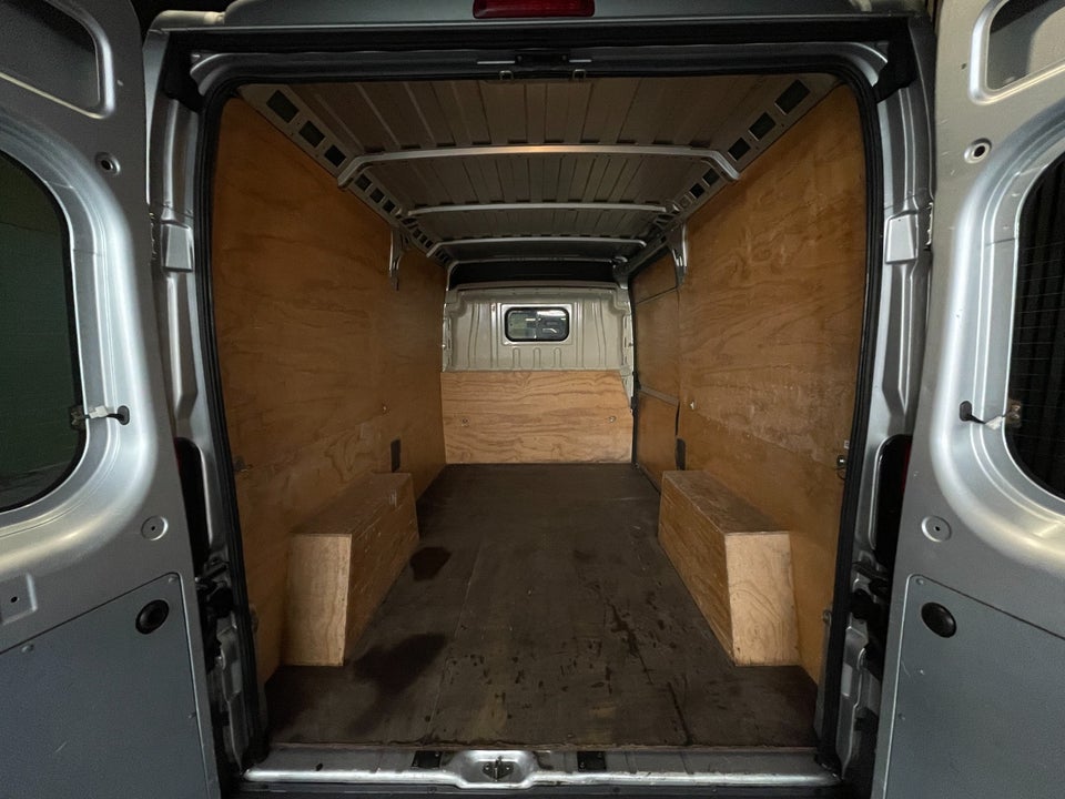 Citroën Jumper 30 2,2 HDi 120 Kassevogn L2H2 5d