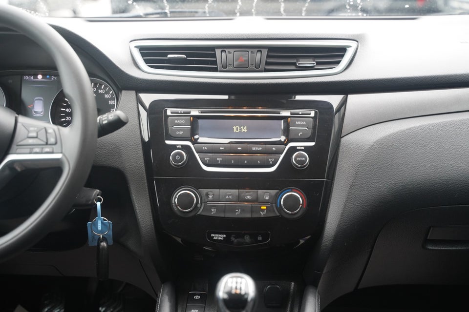 Nissan Qashqai 1,2 Dig-T 115 Acenta 5d