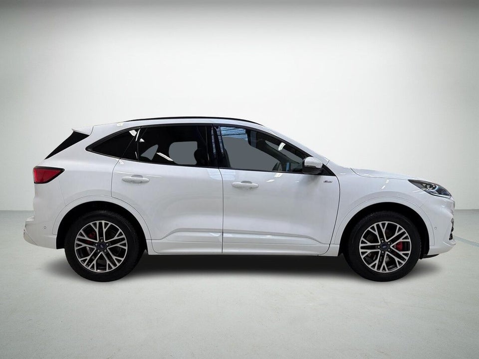 Ford Kuga 2,5 PHEV ST-Line X CVT 5d