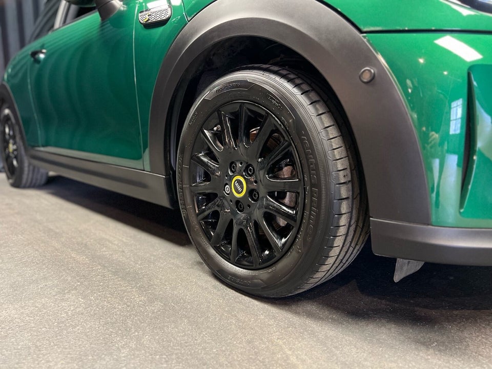 MINI Cooper SE Edition Premium Plus 3d