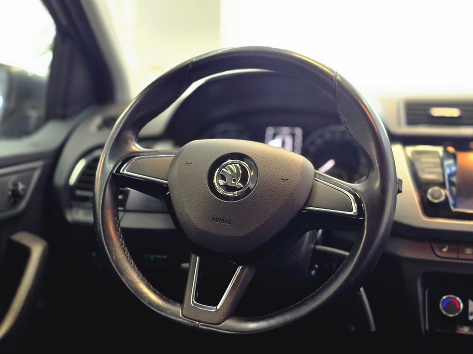 Skoda Fabia 1,0 MPi 60 Ambition Combi 5d
