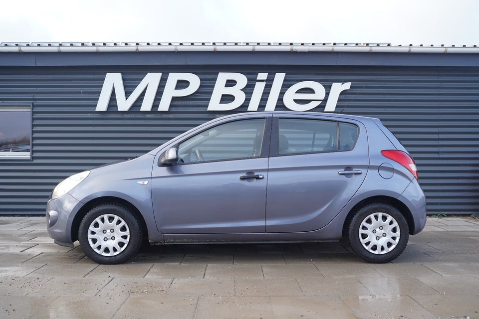 Hyundai i20 1,25 Classic 5d