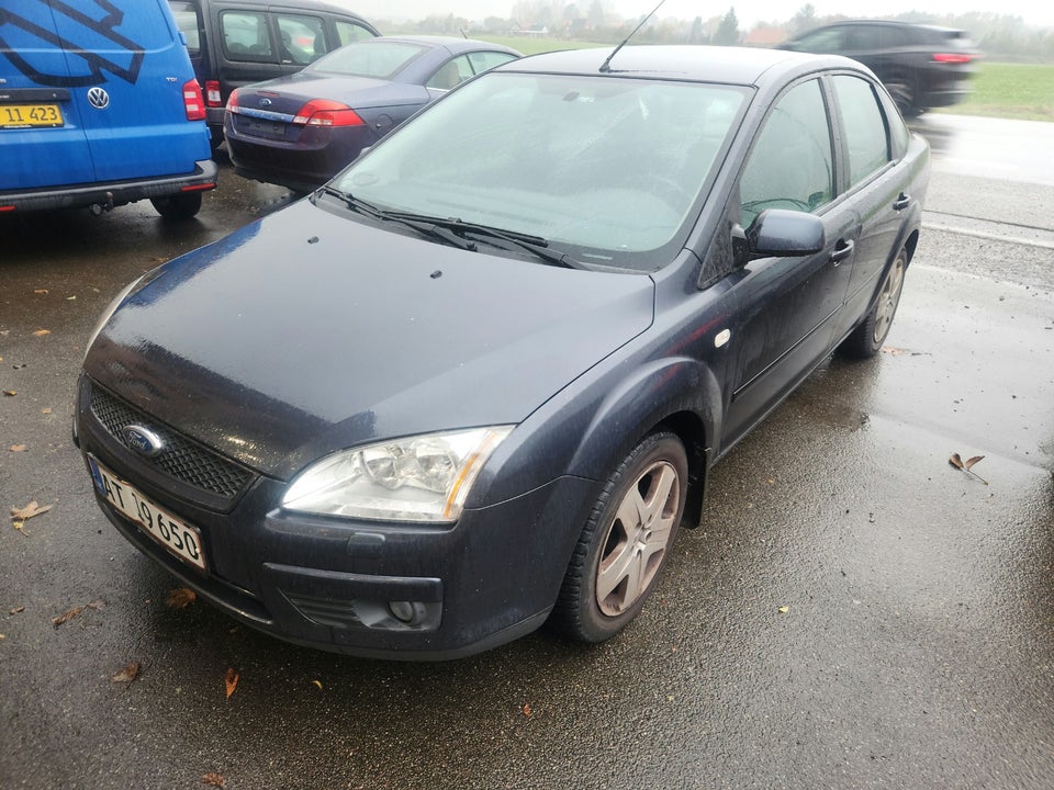 Ford Focus 1,6 Trend 100 4d