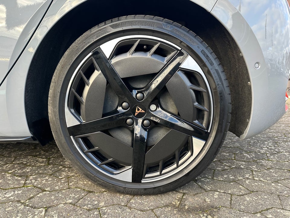 Cupra Born 77 Pasión 5d