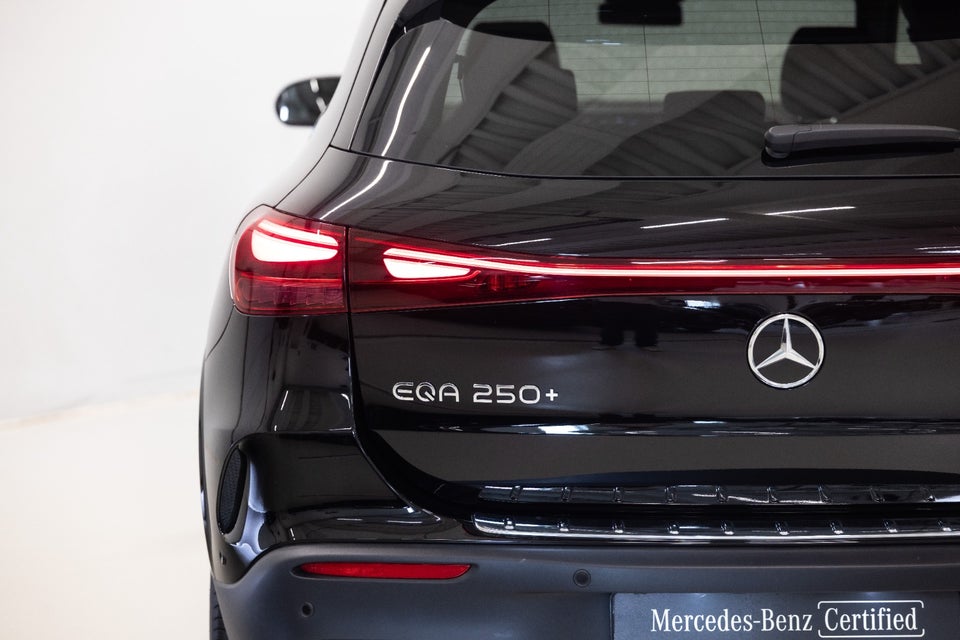 Mercedes EQA250+ AMG Premium 5d