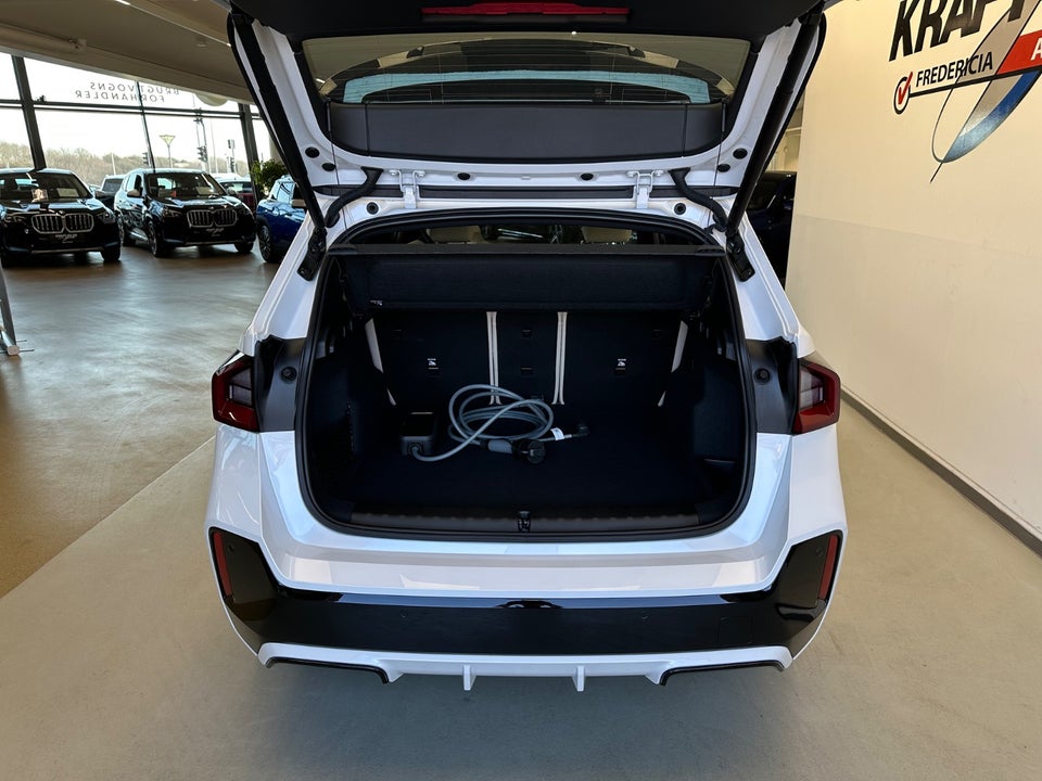 BMW iX1 xDrive30 M-Sport 5d