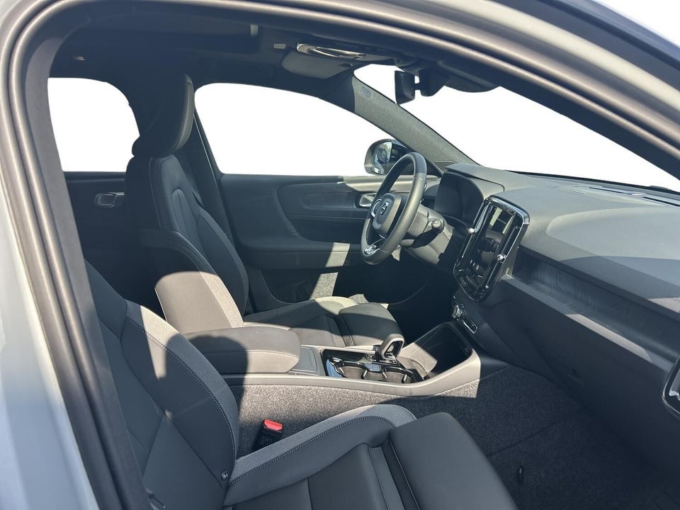 Volvo EX40 Extended Range Ultra 5d
