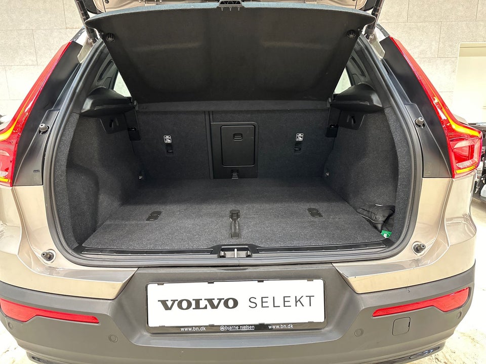 Volvo XC40 P6 ReCharge Plus 5d