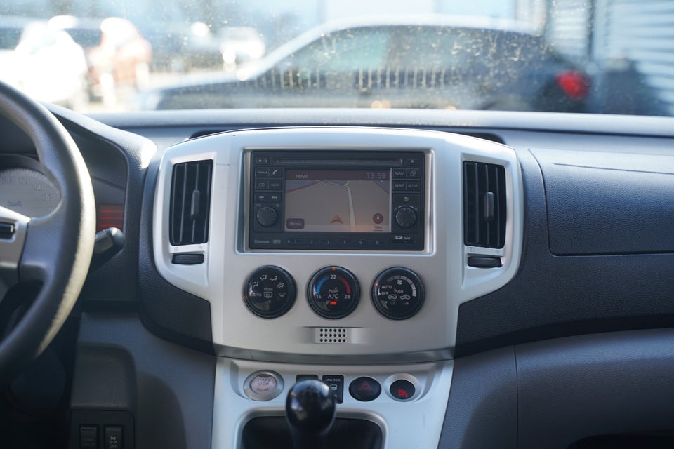 Nissan NV200 1,6 Premium Evalia 7prs 5d