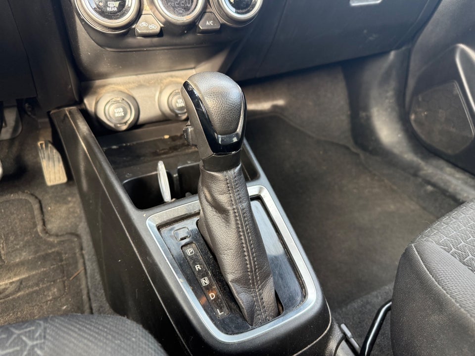 Suzuki Swift 1,2 Dualjet Exclusive CVT 5d