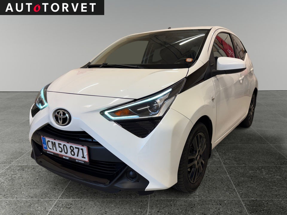 Toyota Aygo 1,0 VVT-i x-pression 5d