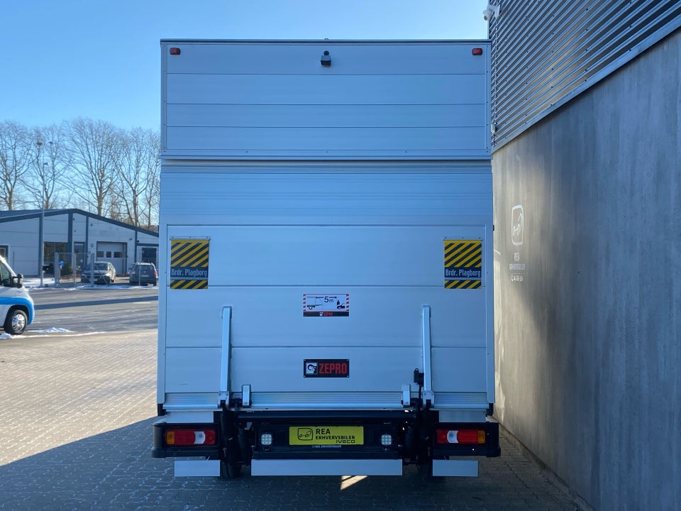 Iveco Daily 3,0 35S18 4100mm Alukasse m/lift AG8