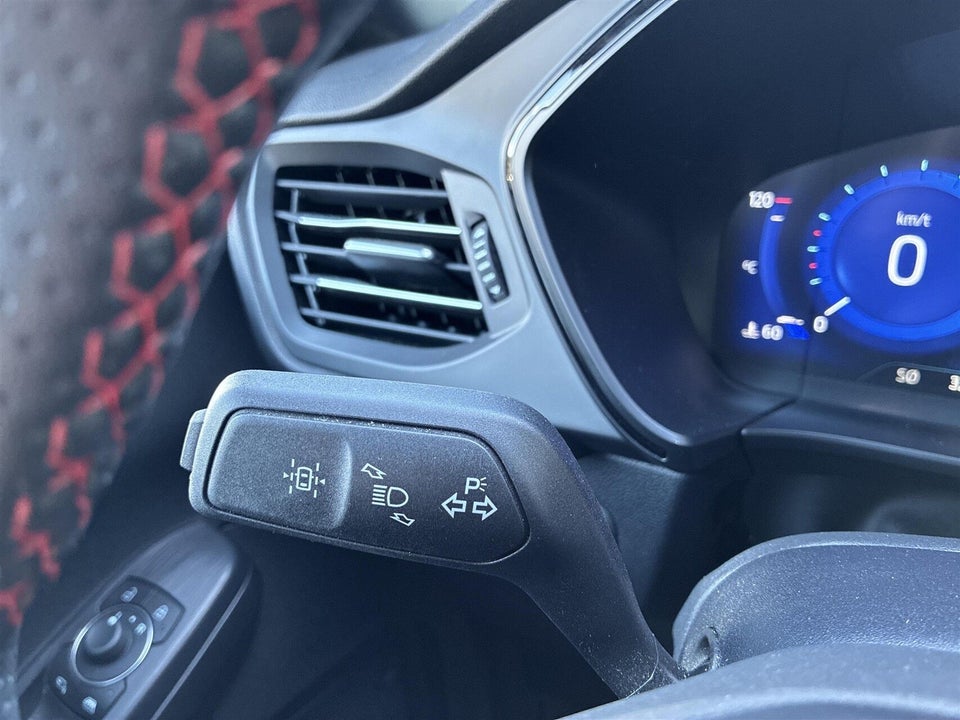 Ford Kuga 2,5 PHEV ST-Line X CVT 5d