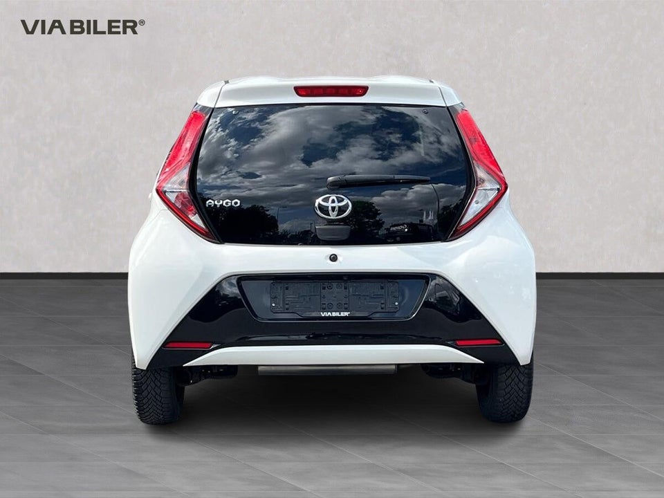 Toyota Aygo 1,0 VVT-i x-pression 5d