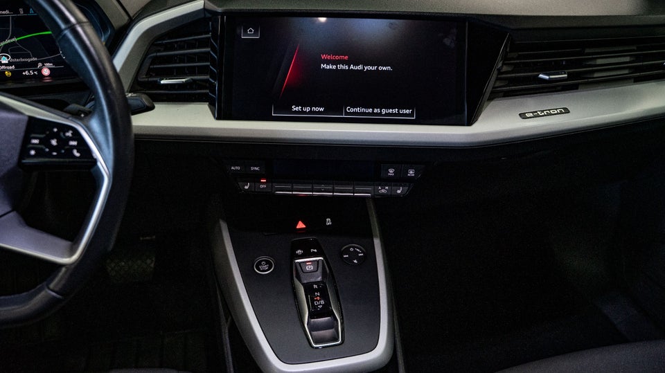 Audi Q4 e-tron 40  5d