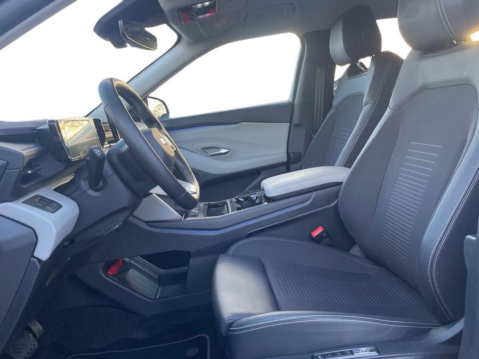 Ford Explorer 82 Premium Extended Range 5d