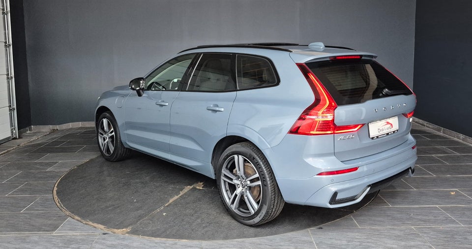 Volvo XC60 2,0 T6 ReCharge Plus Dark aut. AWD 5d