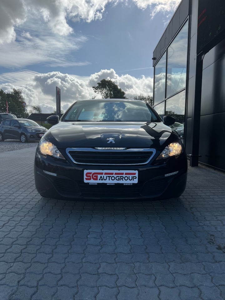 Peugeot 308 1,2 VTi 82 Access 5d