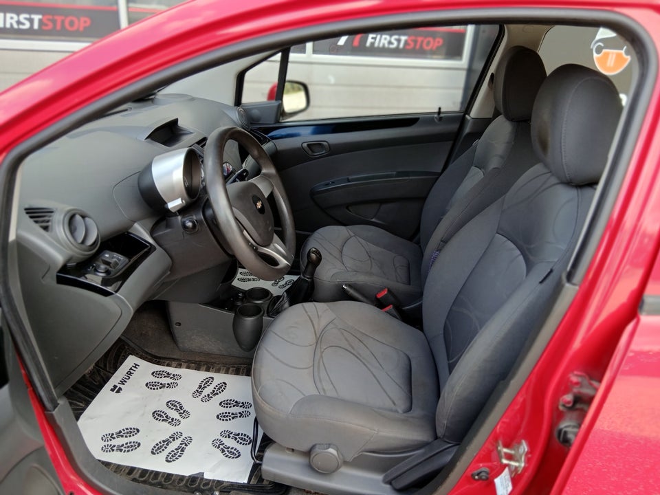 Chevrolet Spark 1,0 LS 5d