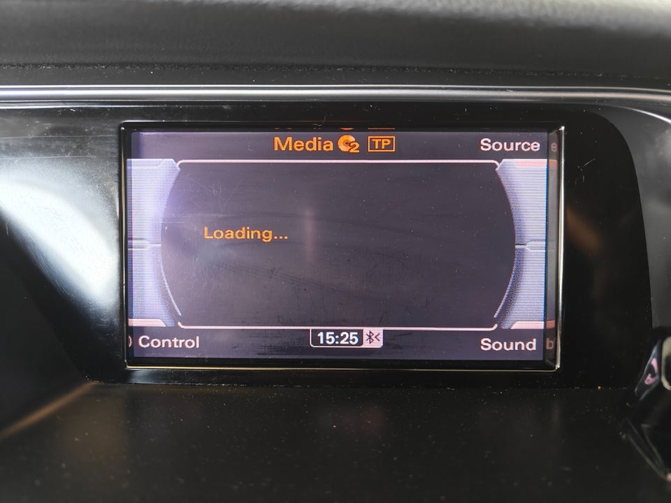 Audi A4 2,0 TDi 136 S-line Avant 5d