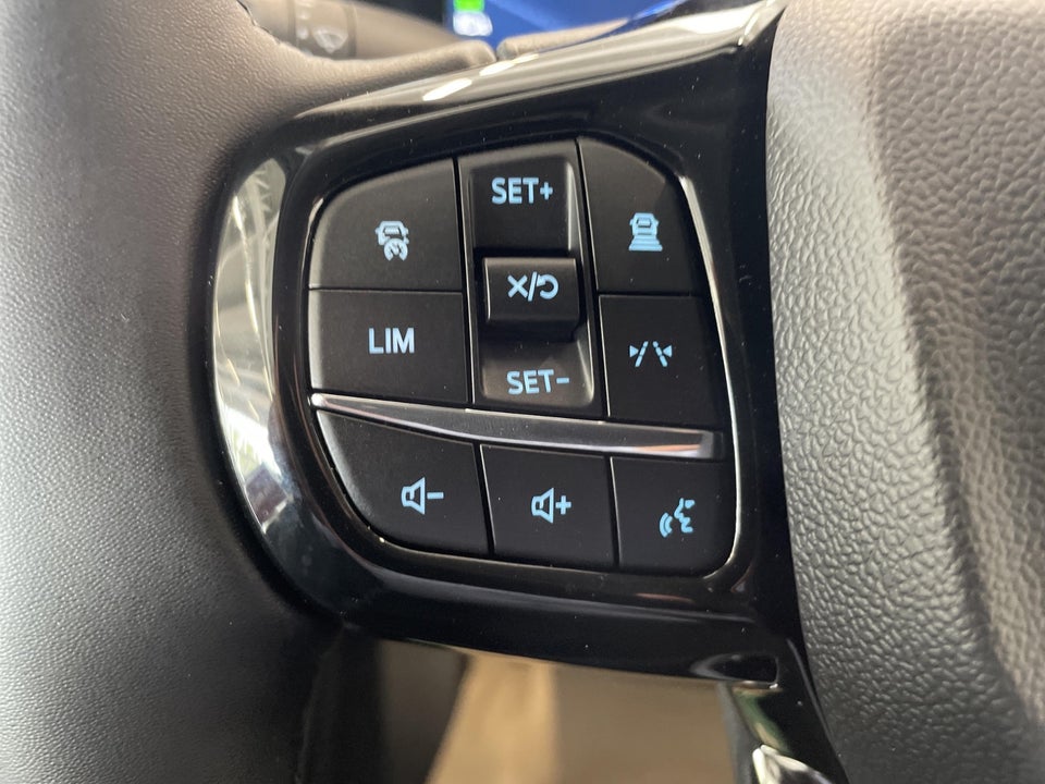 Ford E-Transit Custom 340L 71 Limited