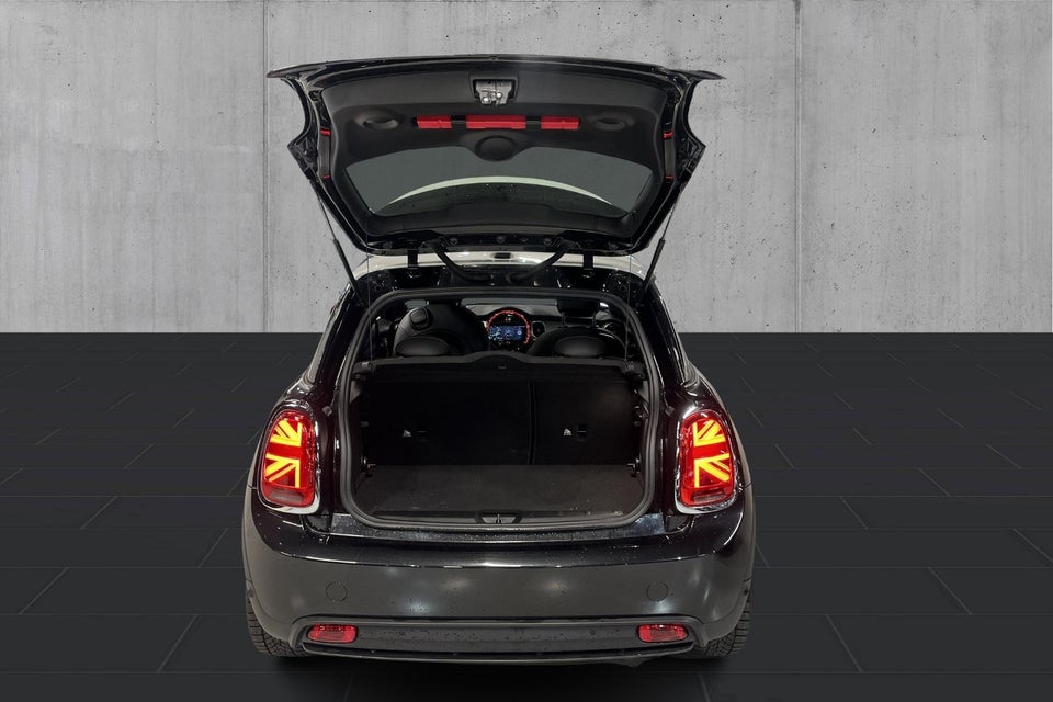 MINI Cooper SE Maximise 3d