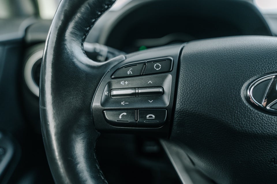 Hyundai Kona 39 EV Trend Deluxe 5d