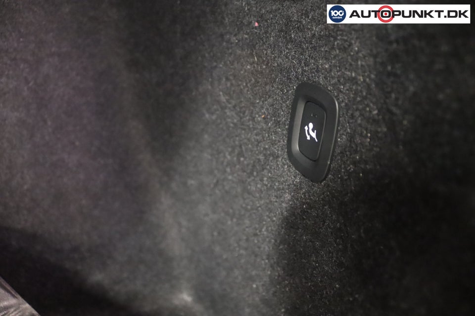 Volvo XC40 P8 ReCharge Twin Ultimate 5d