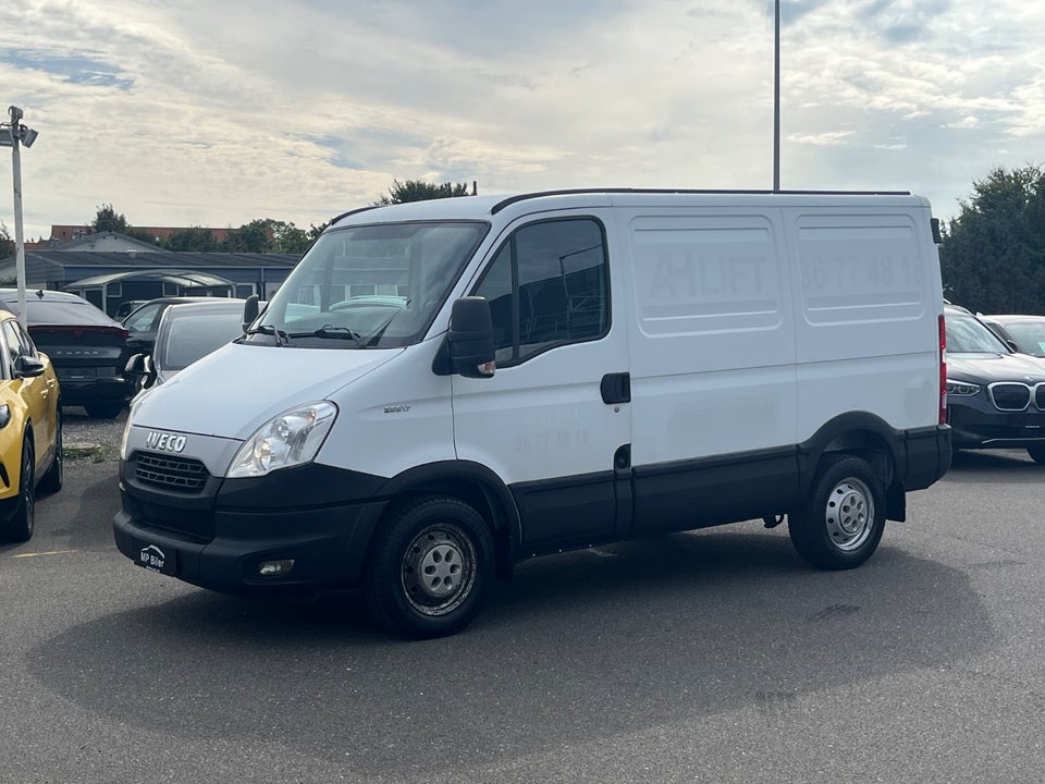 Iveco Daily 3,0 35S17 7,3m³ Van