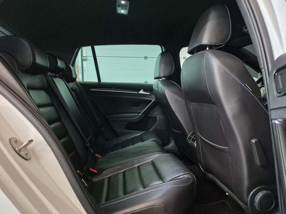 VW Golf VII 1,4 GTE DSG 5d