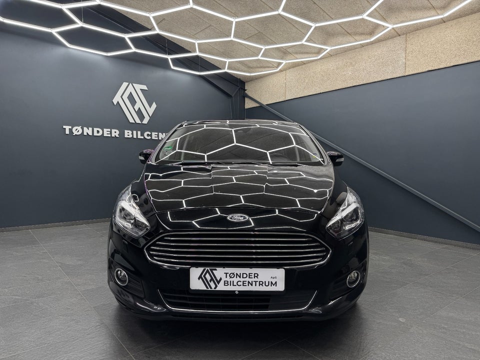 Ford S-MAX 2,0 EcoBlue Titanium aut. 7prs 5d
