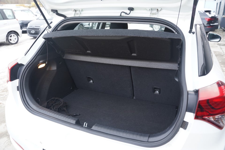 Hyundai i20 1,25 Elegance 5d