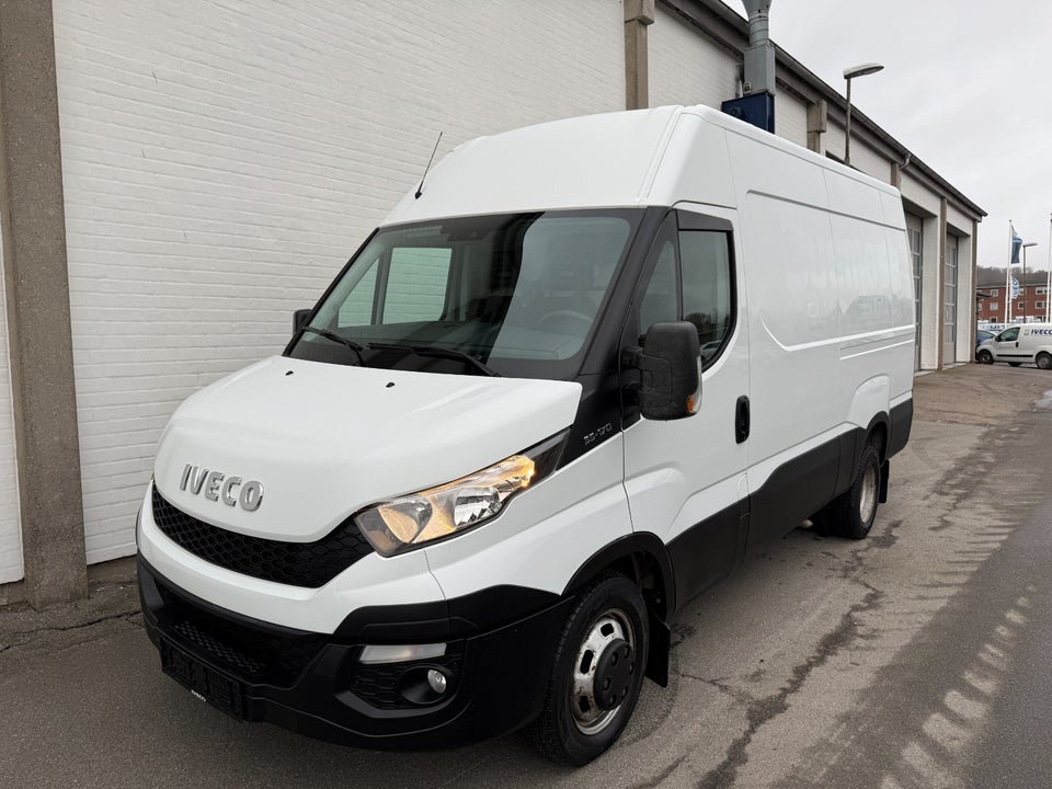 Iveco Daily 3,0 35C17 12m³ Van