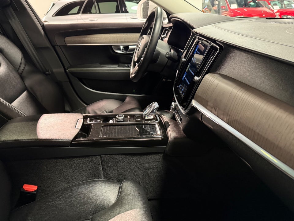 Volvo V90 2,0 T8 ReCharge Inscription aut. AWD 5d