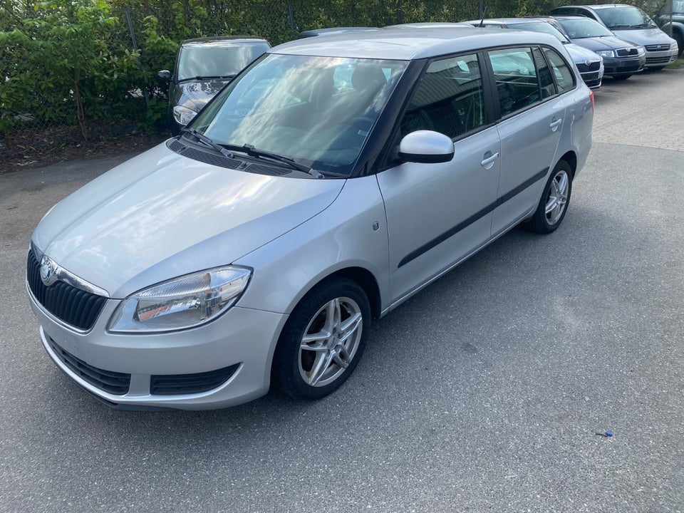 Skoda Fabia 1,2 TSi 86 Ambiente Combi 5d