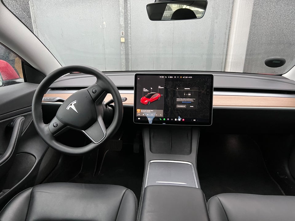 Tesla Model 3 Long Range AWD 4d