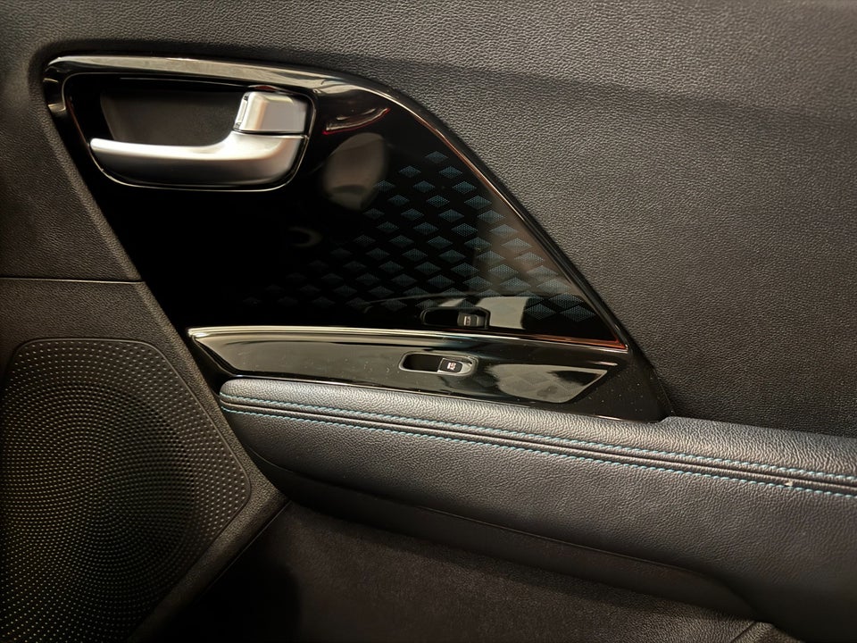 Kia Niro 64 EV Prestige 5d