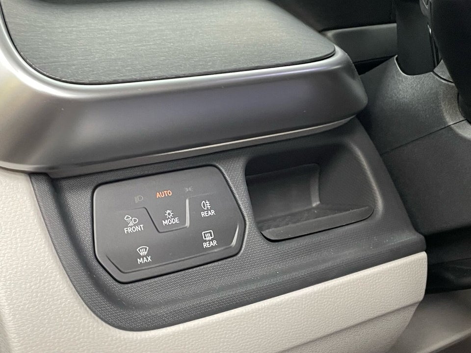 VW ID.Buzz 86 Pro 7prs LWB 5d