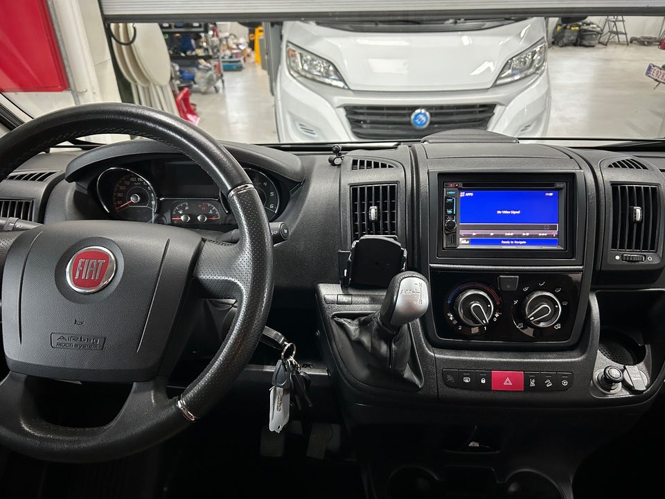 Pössl Globecar 2,3 600 aut. 3d