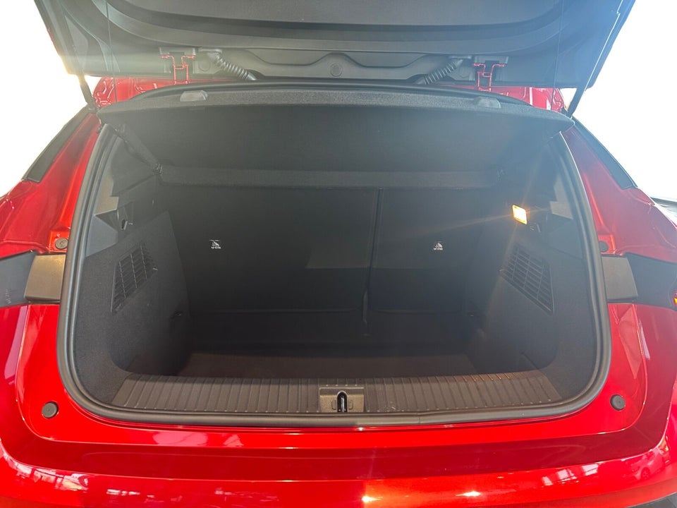 Renault Megane E-Tech 40 Equilibre 5d